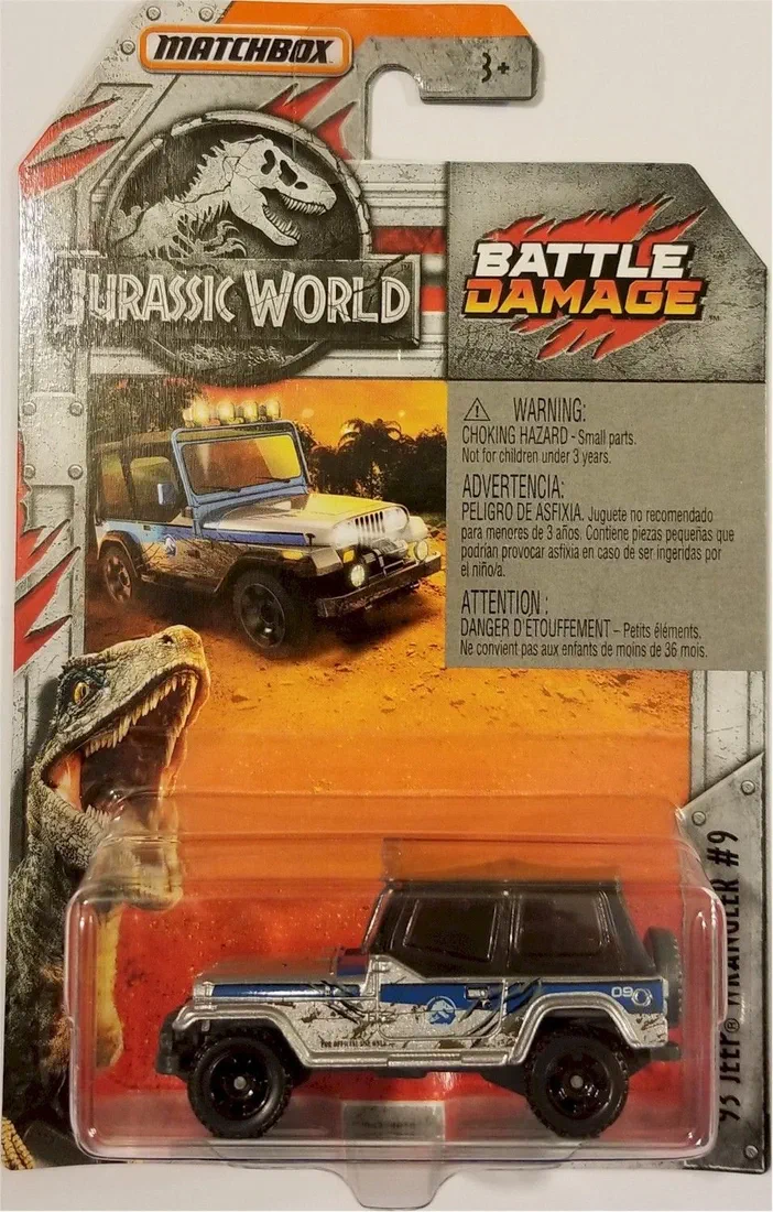 Voiture de collection Matchbox Jeep Wrangler '93 numéro 09, édition Battle Damage Jurassic World dans son emballage avec un dinosaure Indominus Rex.