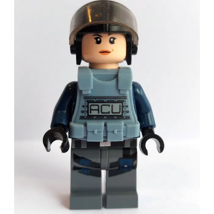 Minifigurine LEGO de soldat ACU avec armure bleu sable, femme