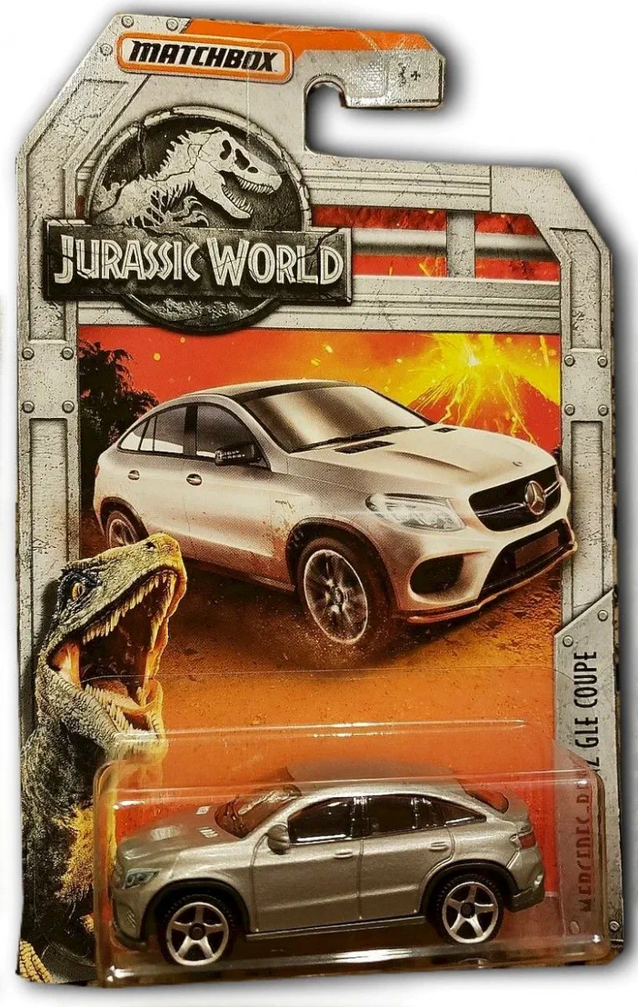 Packaging Matchbox de la voiture Mercedes-Benz GLE Coupe Jurassic World avec un dinosaure en bas à gauche.
