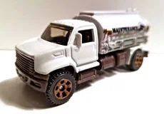 Couverture de MBX Tanker - Jurassic World (Legacy Collection) - FMX03