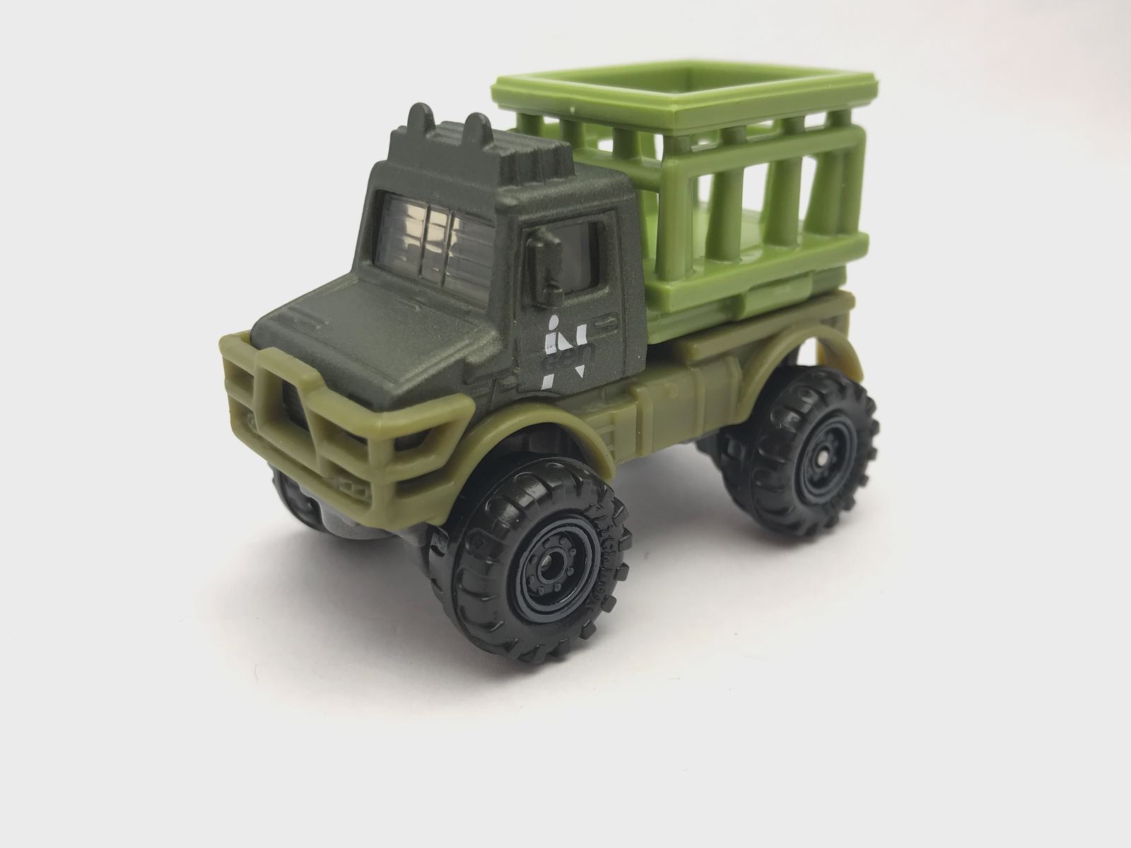 &lsquo;97 Mercedes-Benz Unimog U1300 - 2020Jurassic World (Total Tracker Team) GKJ05