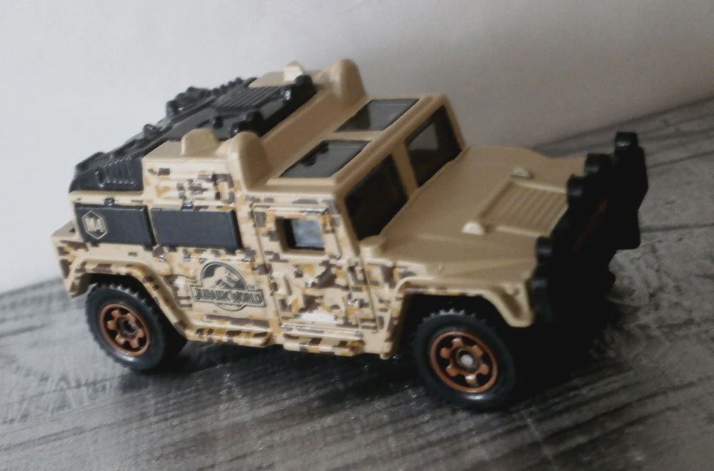 Hummer H1 (Original) - 2015 - Jurassic World: Mission Force