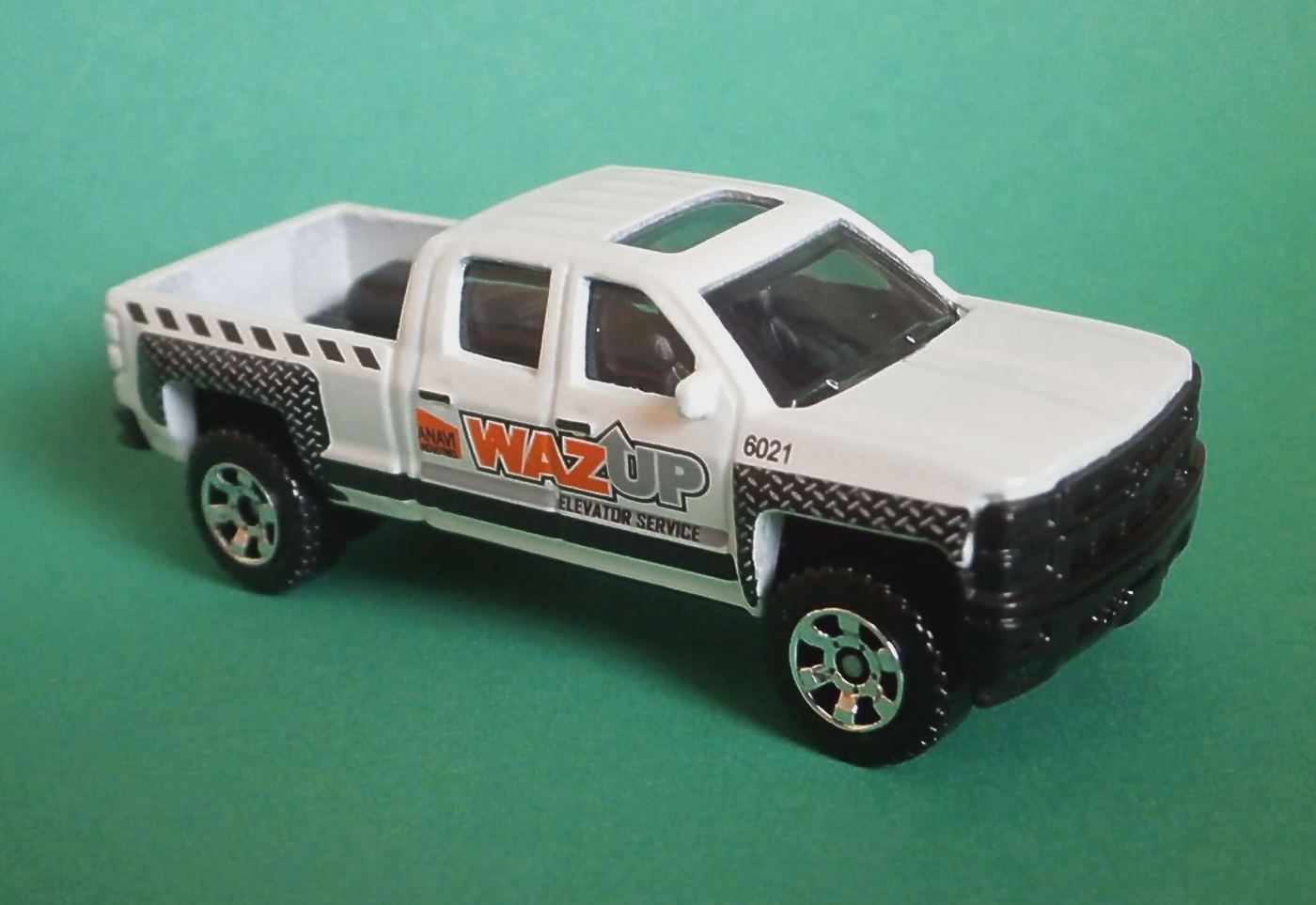 2014 Chevy Silverado 1500 - 2022 - Jurassic World Dominion